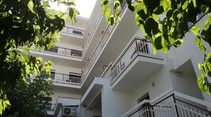 יורט דה מאר Hotel Armonia מראה חיצוני תמונה