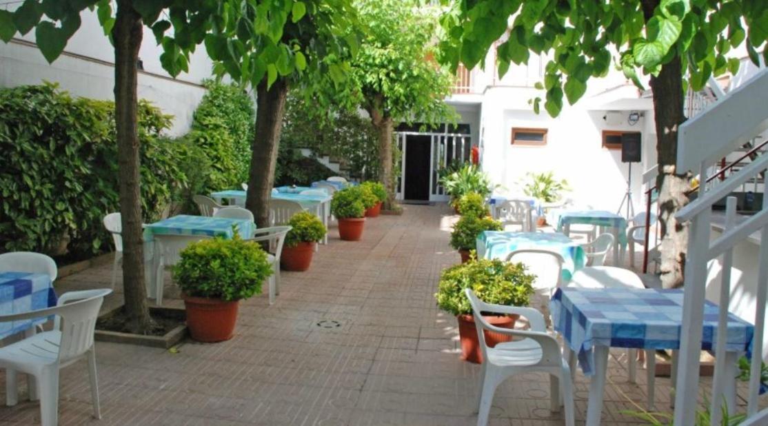 יורט דה מאר Hotel Armonia מראה חיצוני תמונה